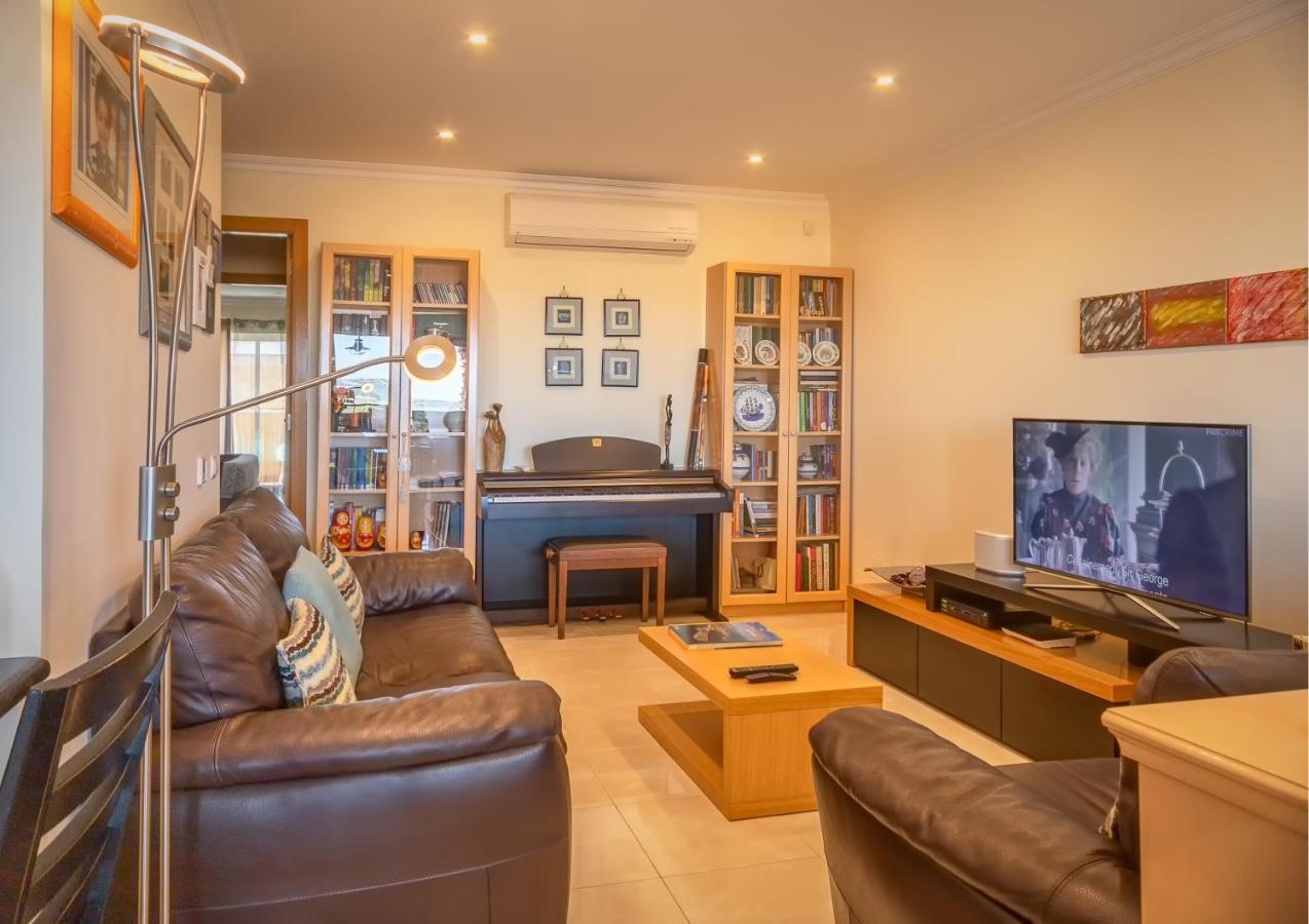 Appartamento Casa D'Olga Lagos Esterno foto