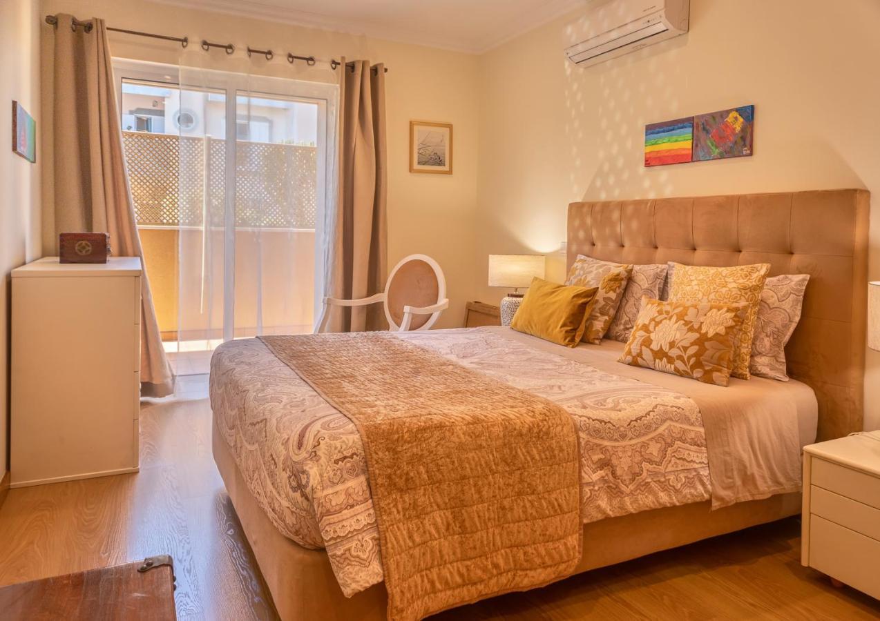 Appartamento Casa D'Olga Lagos Esterno foto