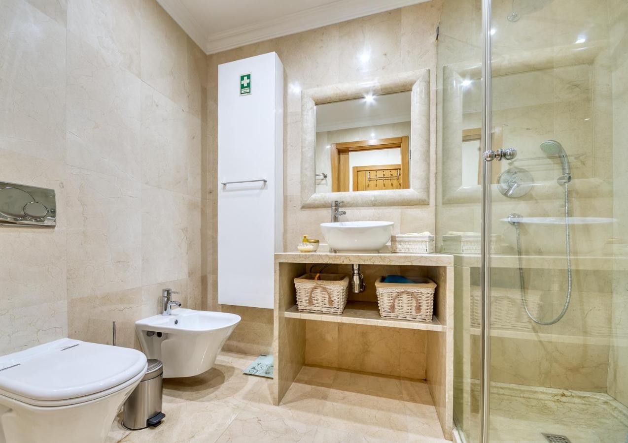 Appartamento Casa D'Olga Lagos Esterno foto