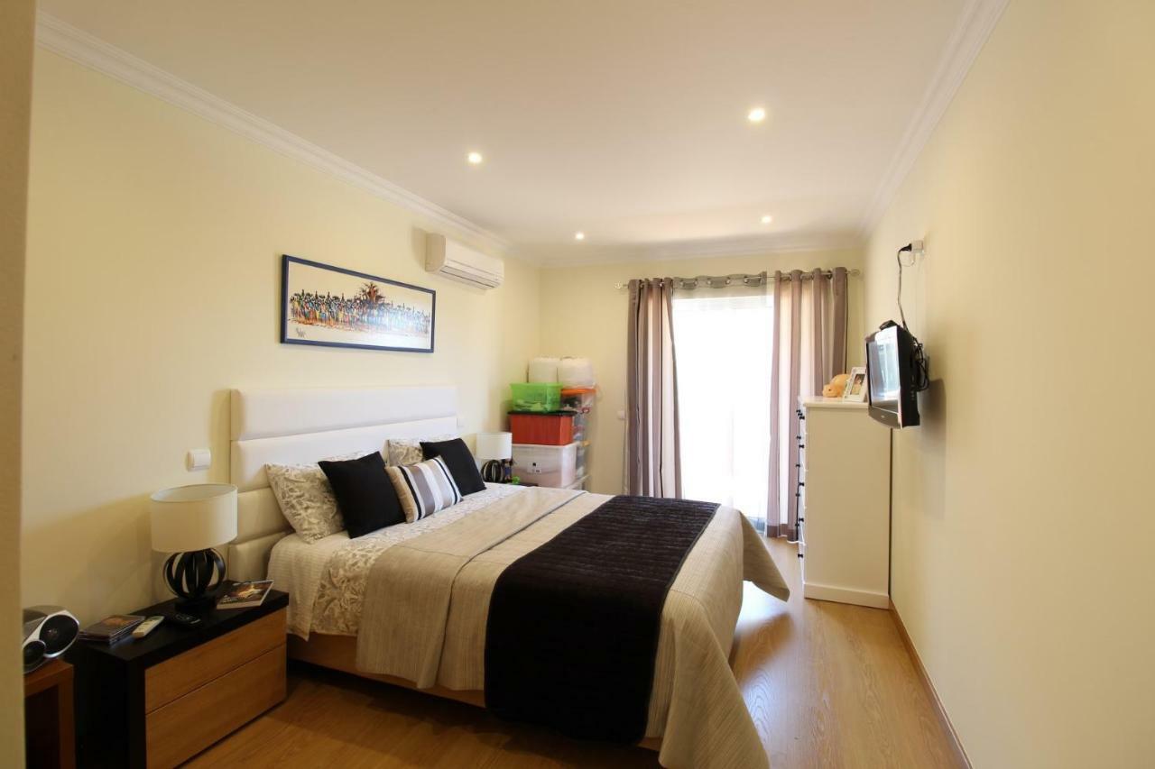 Appartamento Casa D'Olga Lagos Esterno foto